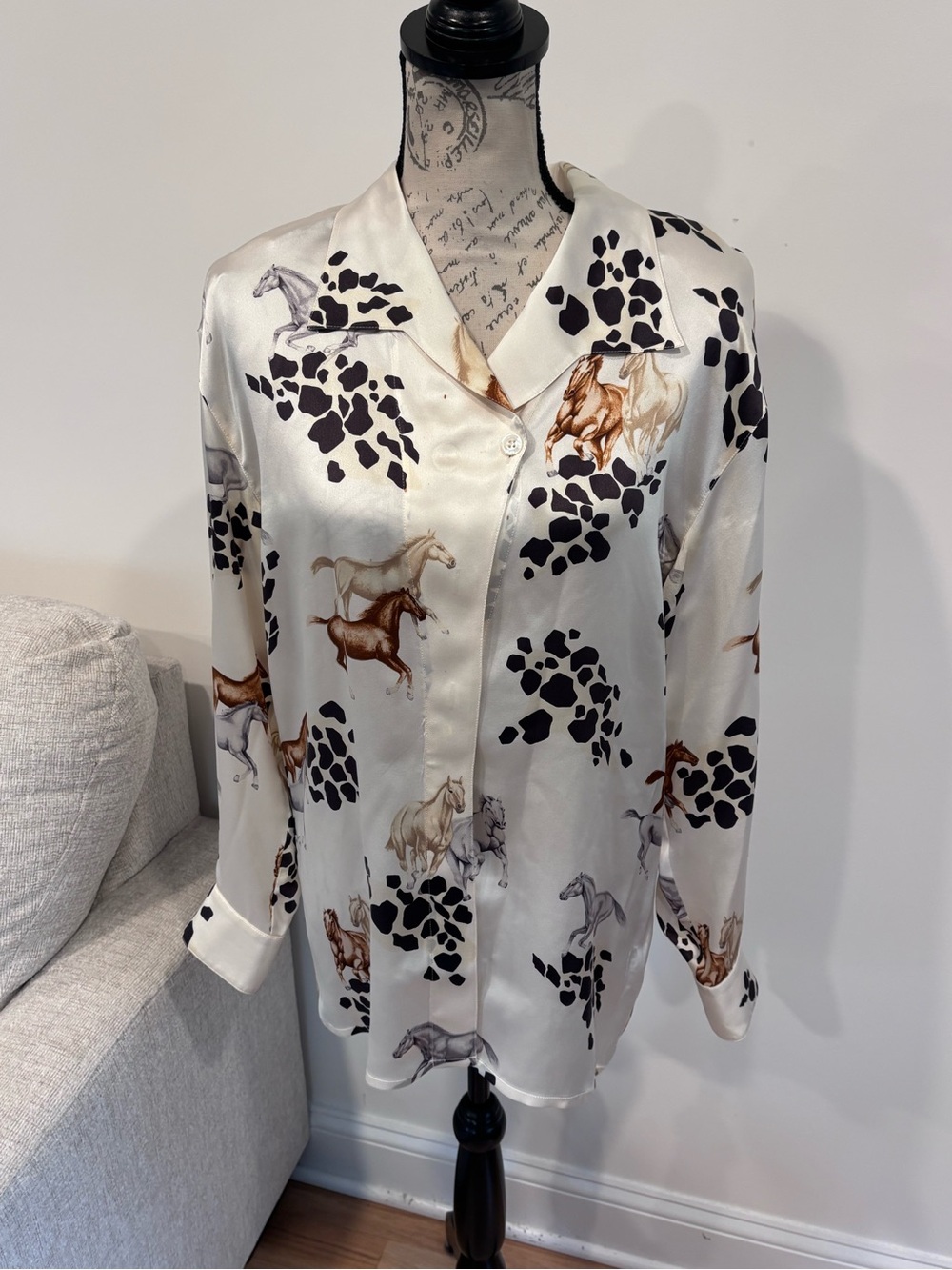 Vintage Escada 100% silk blouse size 38